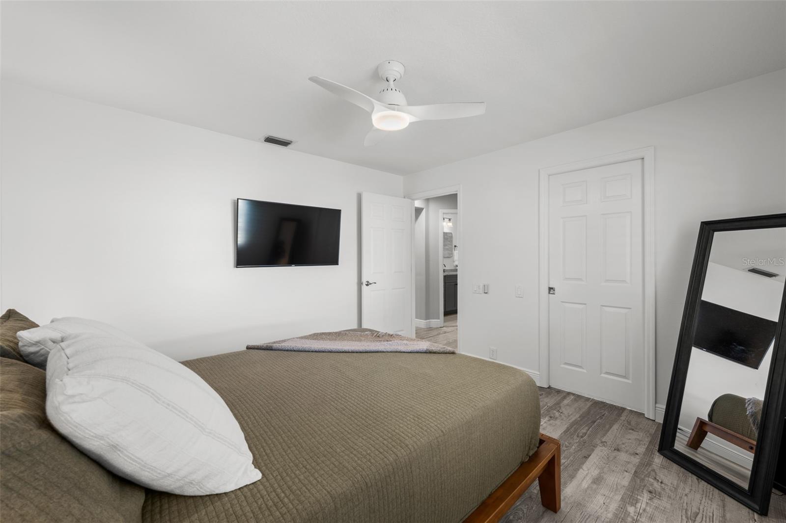 SILVERTHORN PH 1 - Residential