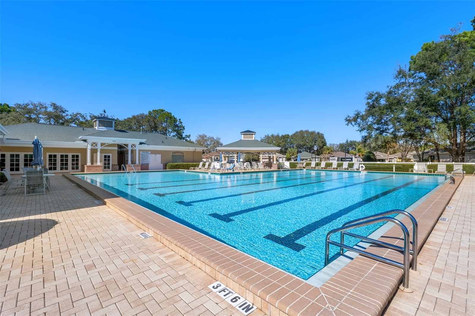 SILVERTHORN PH 1 - Residential