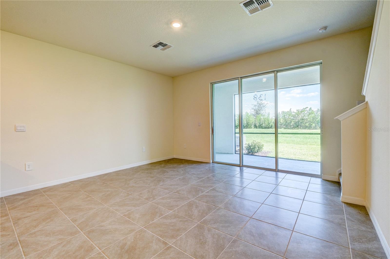 STAR FARMS AT LAKEWOOD RANCH - Residential Lease