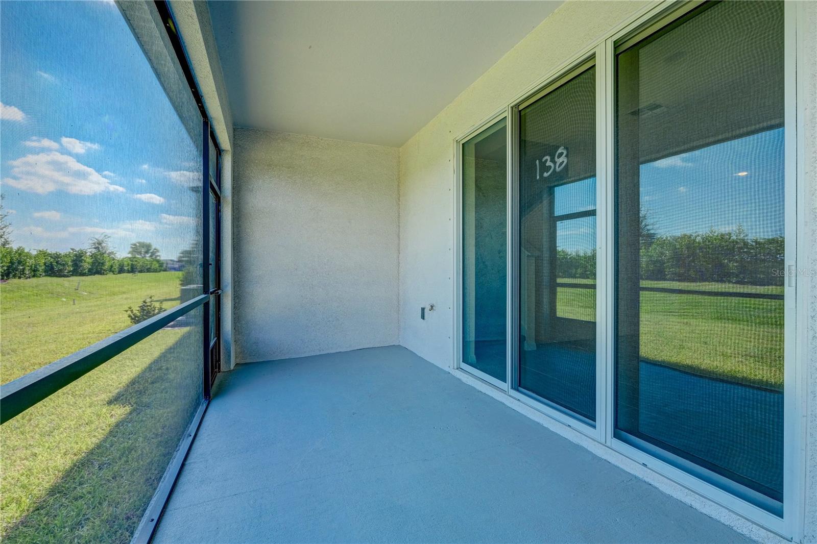 STAR FARMS AT LAKEWOOD RANCH - Residential Lease