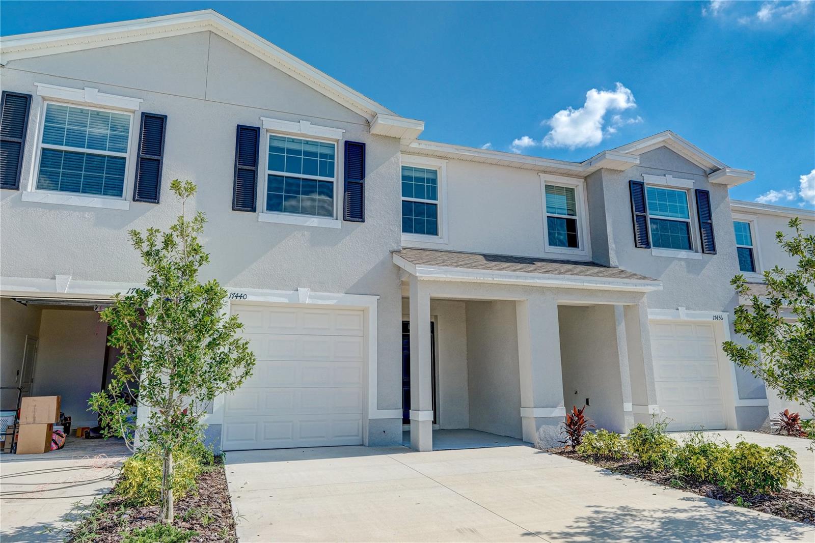 STAR FARMS AT LAKEWOOD RANCH - Residential Lease