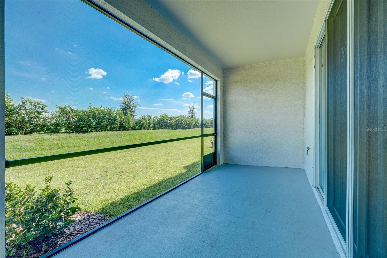 STAR FARMS AT LAKEWOOD RANCH - Residential Lease