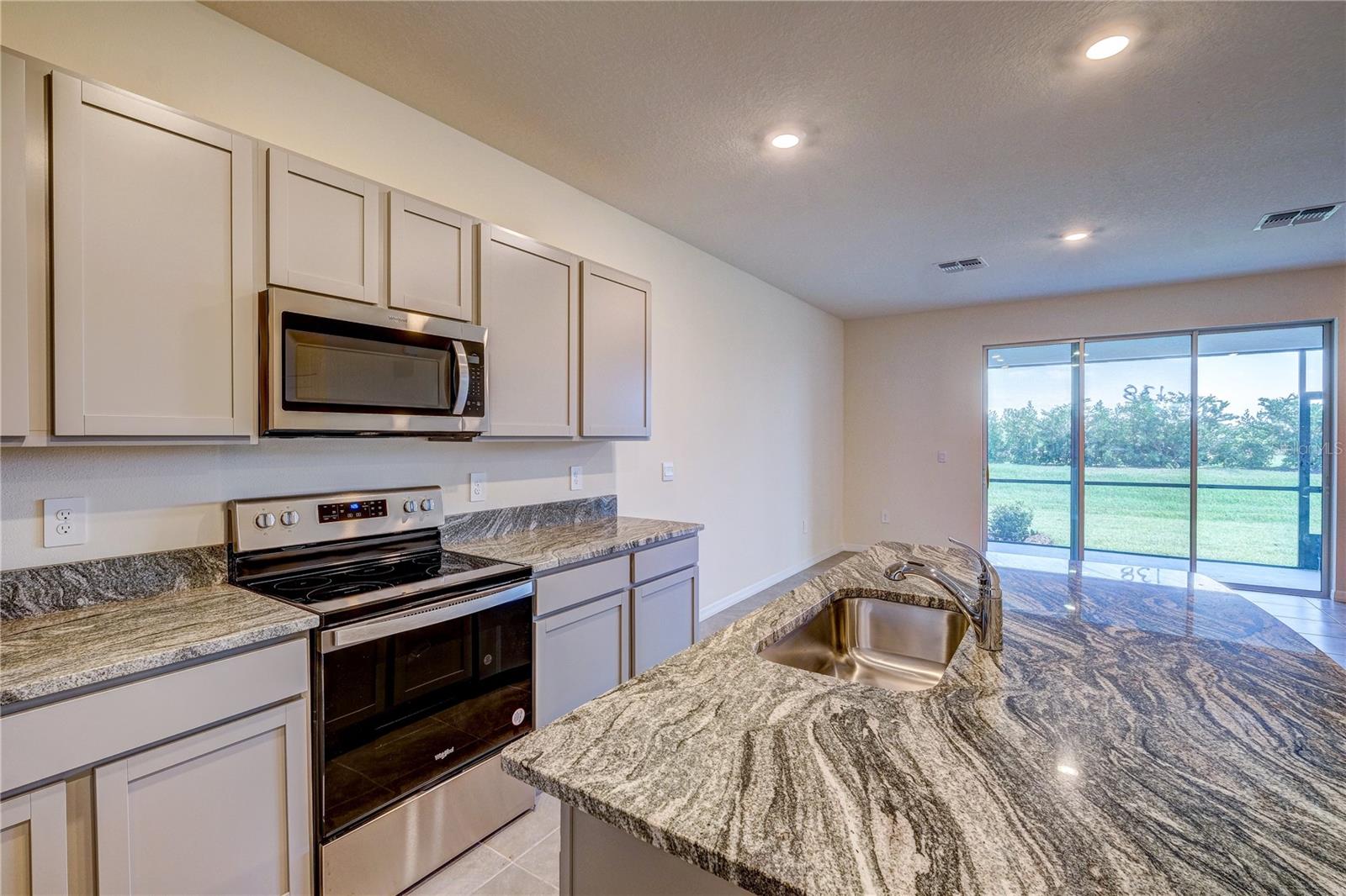 STAR FARMS AT LAKEWOOD RANCH - Residential Lease