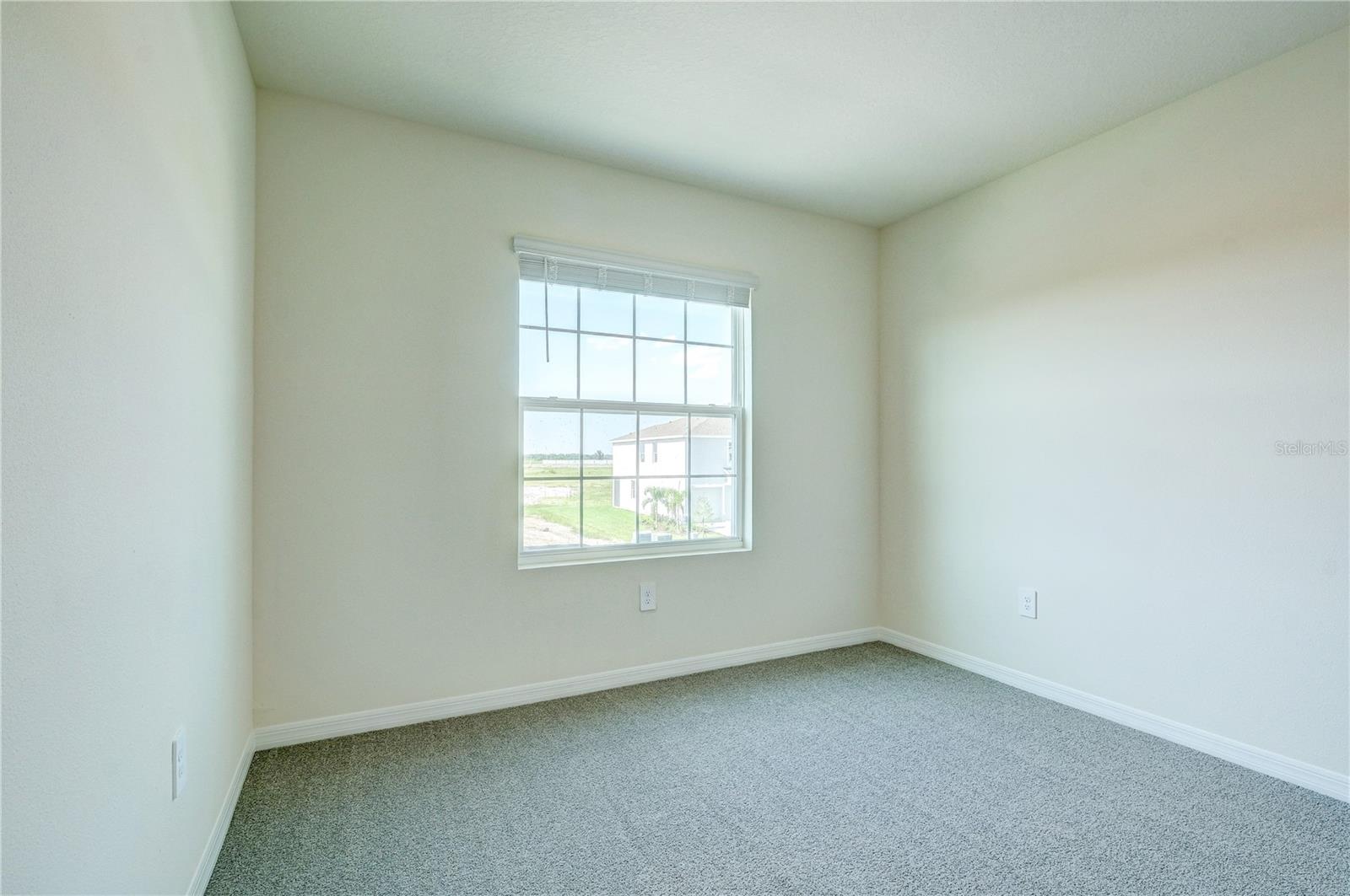 STAR FARMS AT LAKEWOOD RANCH - Residential Lease