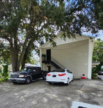 Look no further! Check out this downstairs unit featuring brand new tile flooring and paint. Upon entering this spacious unit, you will be welcomed by an open floor plan with a kitchen, large living area and two generously sized bedrooms. Two extra closets for additional storage with laundry hook ups in the unit. Centrally located in the heart of Tampa near shopping, and restaurants, Tampa Zoo, 15 minutes to downtown, less then 30 to the beaches. Apply today as this one wont last! Apply at dennisrealtyrentals.com. $75 App fee/adult, $300 non-refundable pet fee per pet, security deposit equal to one month's rent, $75 tenant annual processing fee per household after acceptance, renter's insurance required.