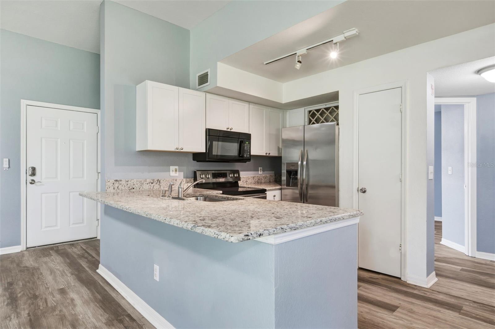 7250 WESTPOINTE BOULEVARD 1034