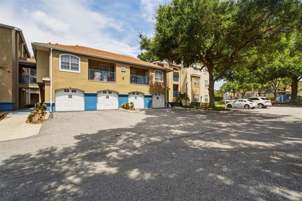 7250 WESTPOINTE BLVD APT 1034, ORLANDO, FL 32835 - Image ca75b4c009f87efc75fedf8a9ec77654/4249478703