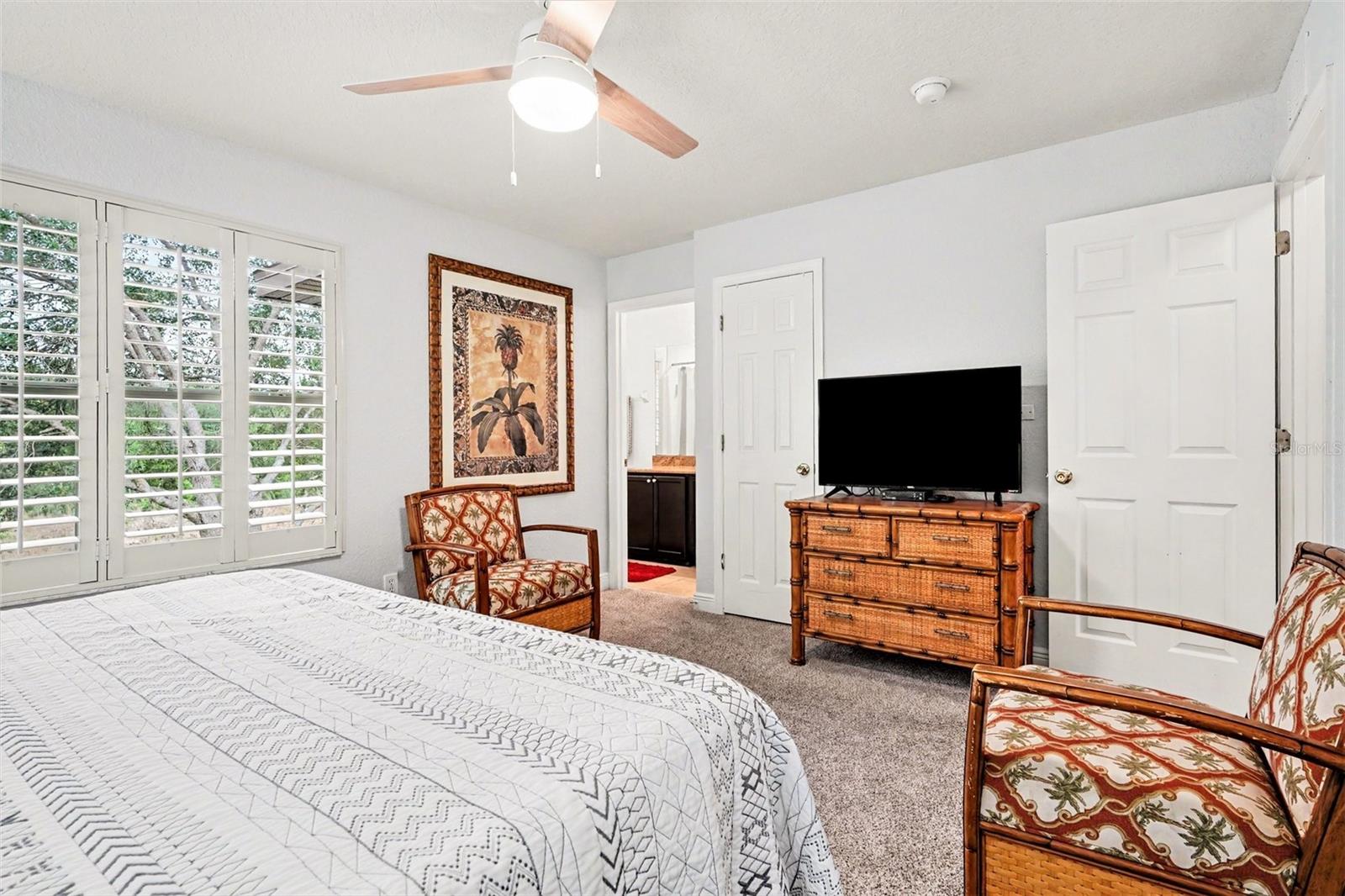 VILLA AT REGAL PALMS CONDO - Residential