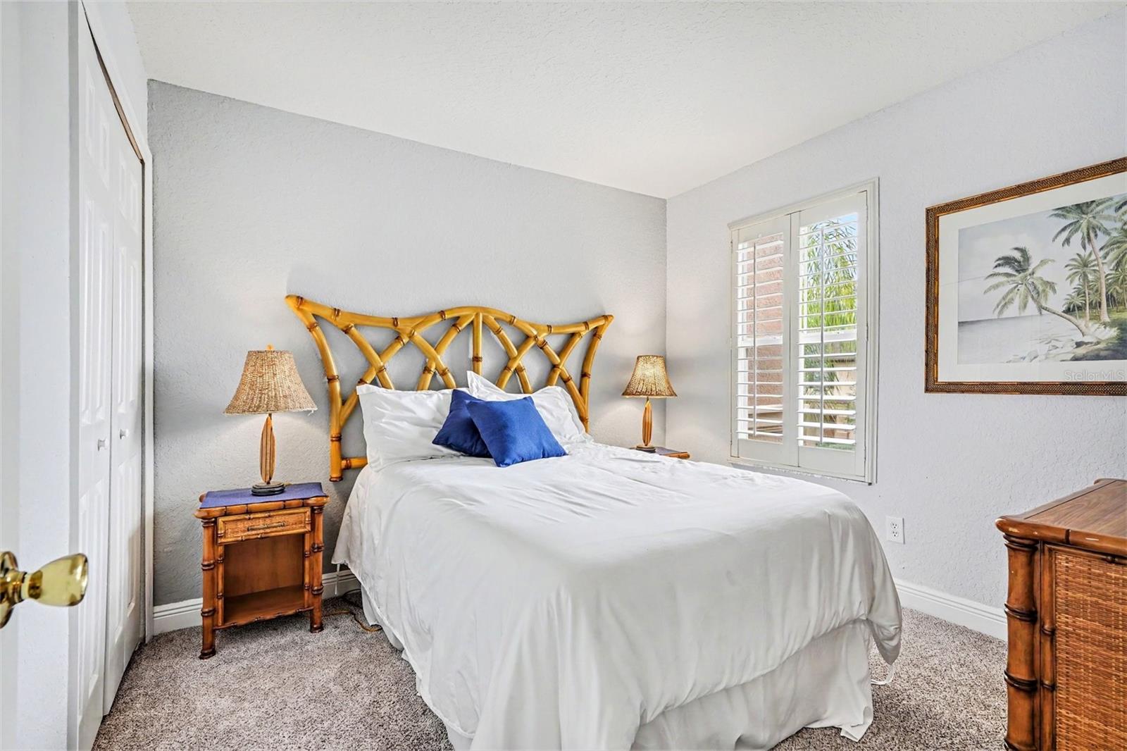 VILLA AT REGAL PALMS CONDO - Residential