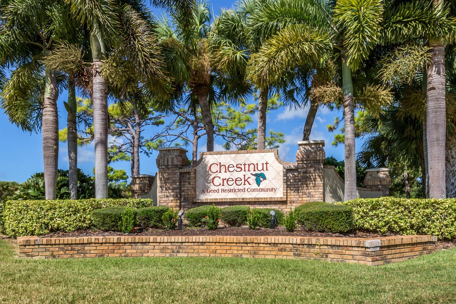 CHESTNUT CREEK VILLAS - Residential