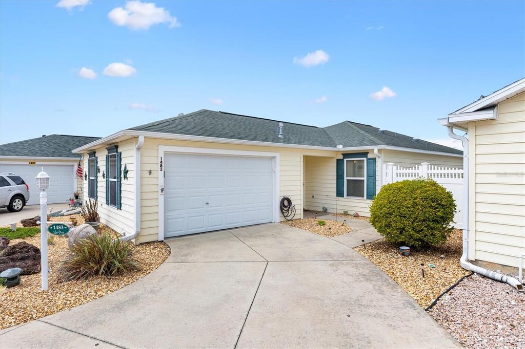 Photo of 1483 Azteca Loop, The Villages, FL 32162 (MLS # G5110504)