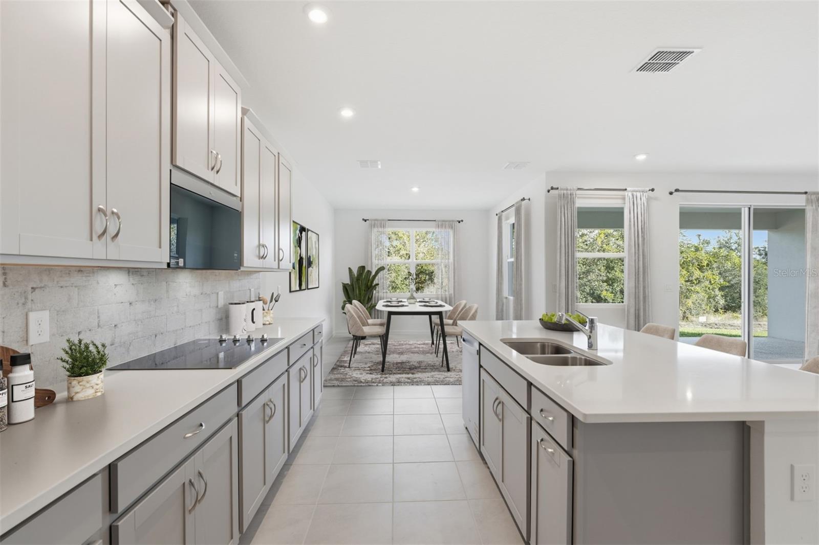 RAINWOOD - Residential