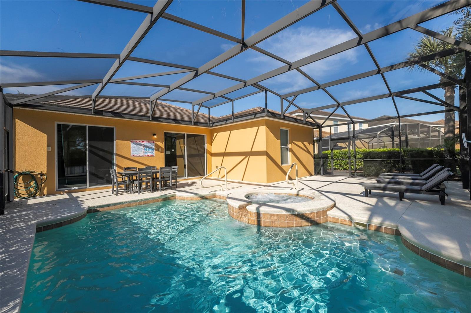 OAKMONT PH 01 - Residential