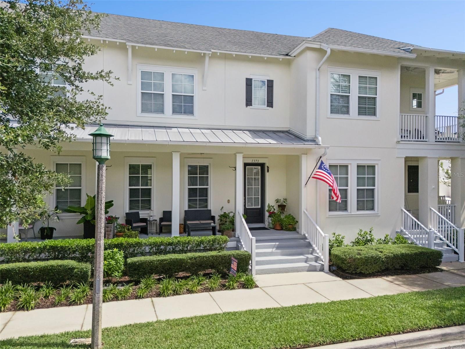 1373 KIAWAH STREET