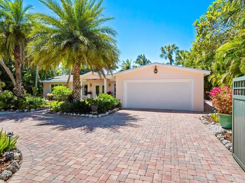 A home in SARASOTA