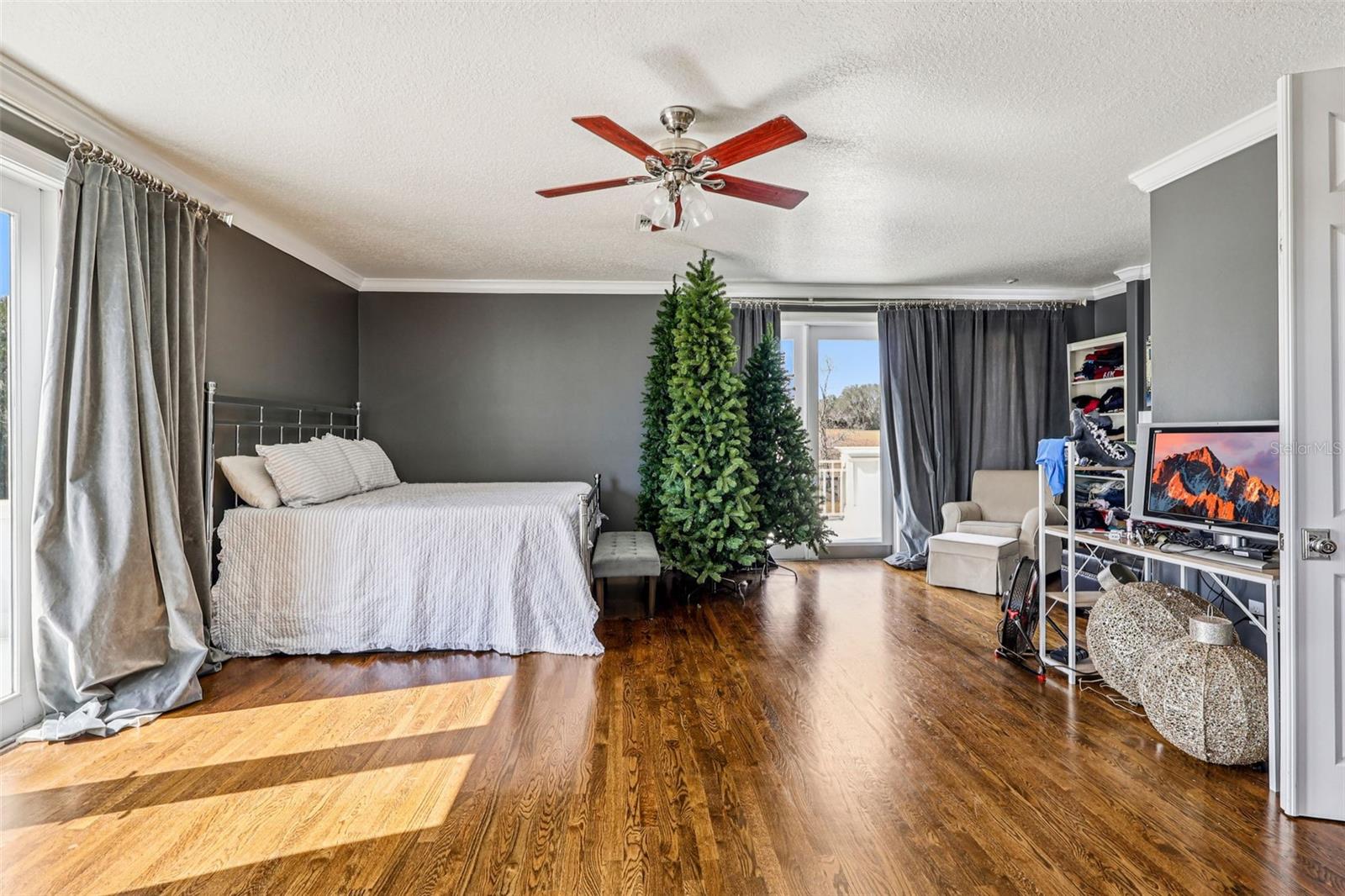 ACREAGE & UNREC - Residential