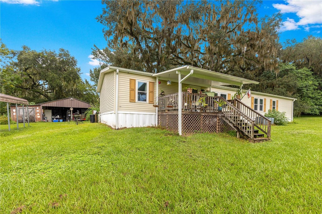 Photo of 5135 SE 125th Street, Belleview, FL 34420 (MLS # OM733629)