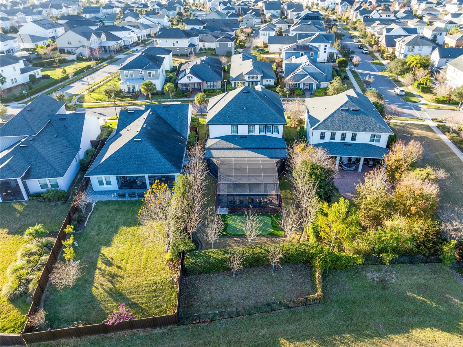 LAUREATE PARK - Residential