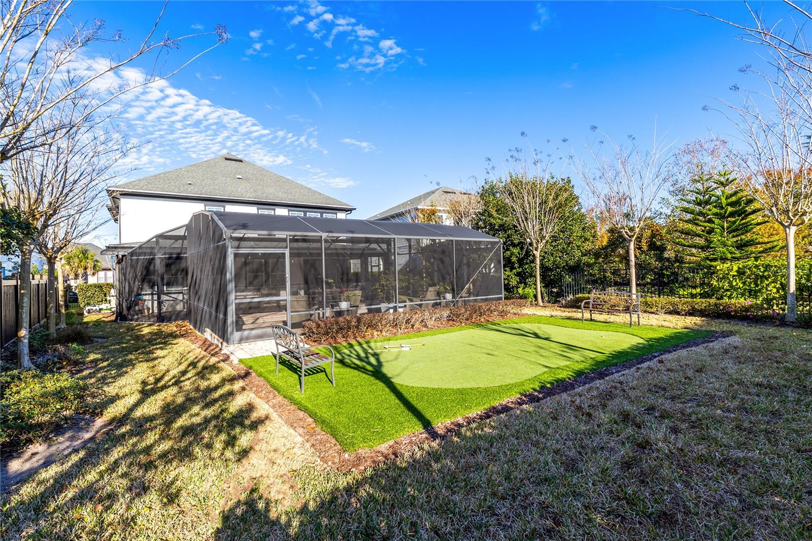 LAUREATE PARK - Residential
