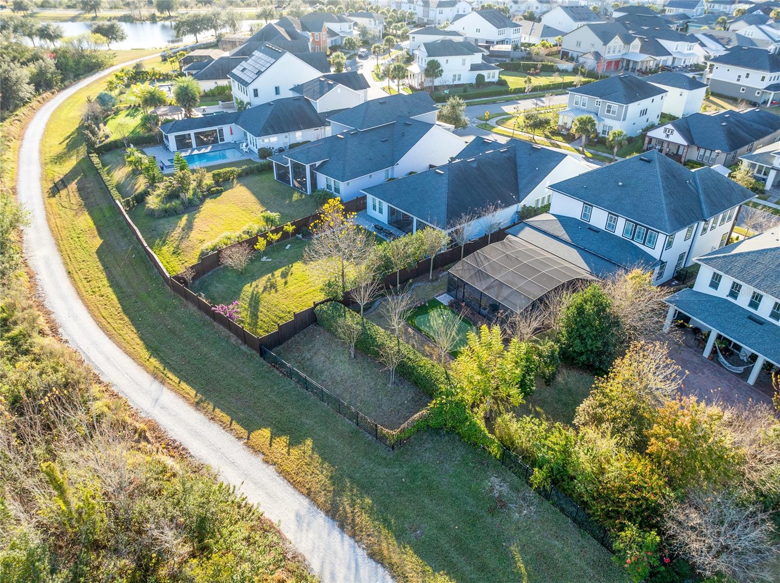 LAUREATE PARK - Residential