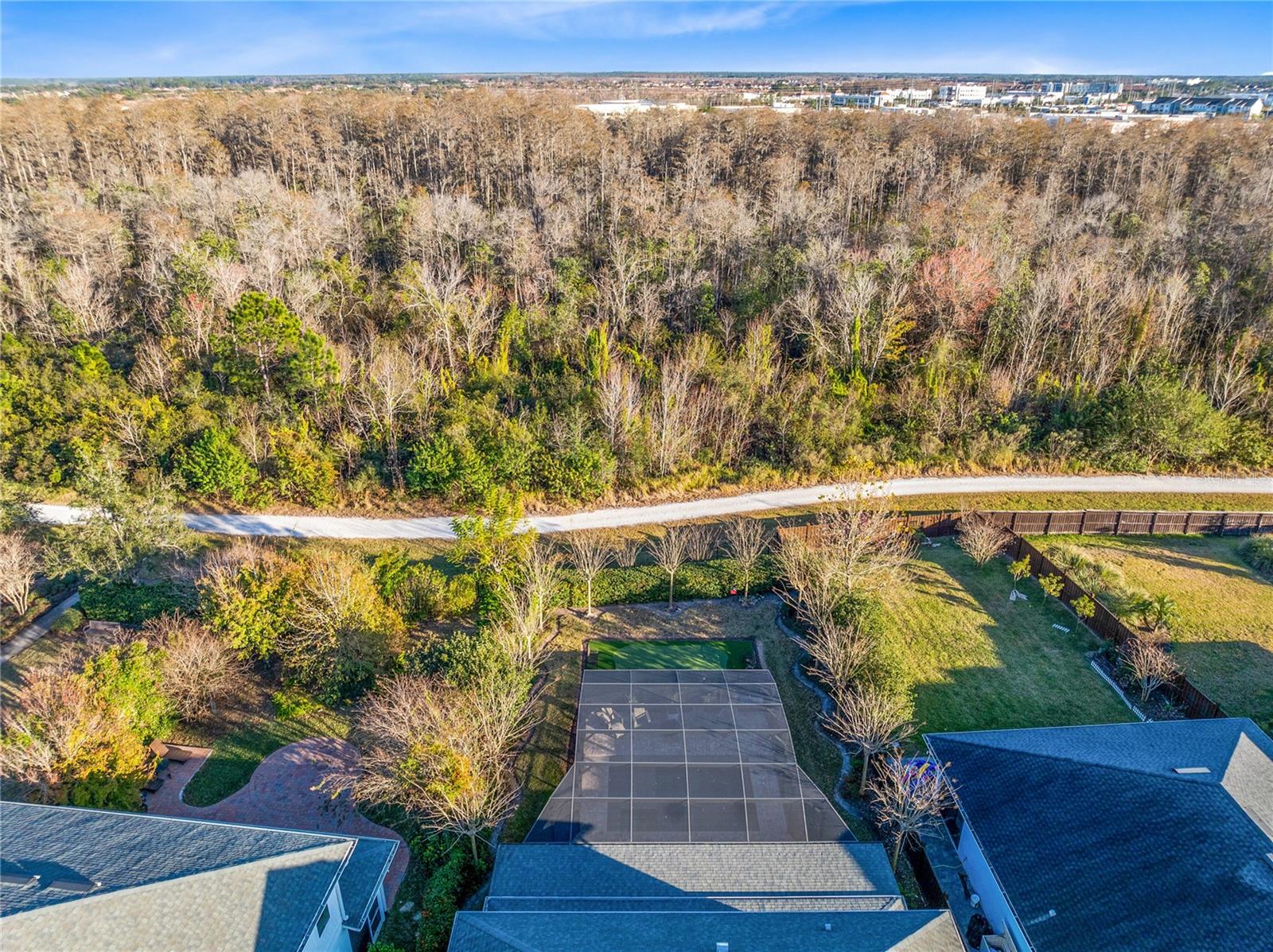 LAUREATE PARK - Residential