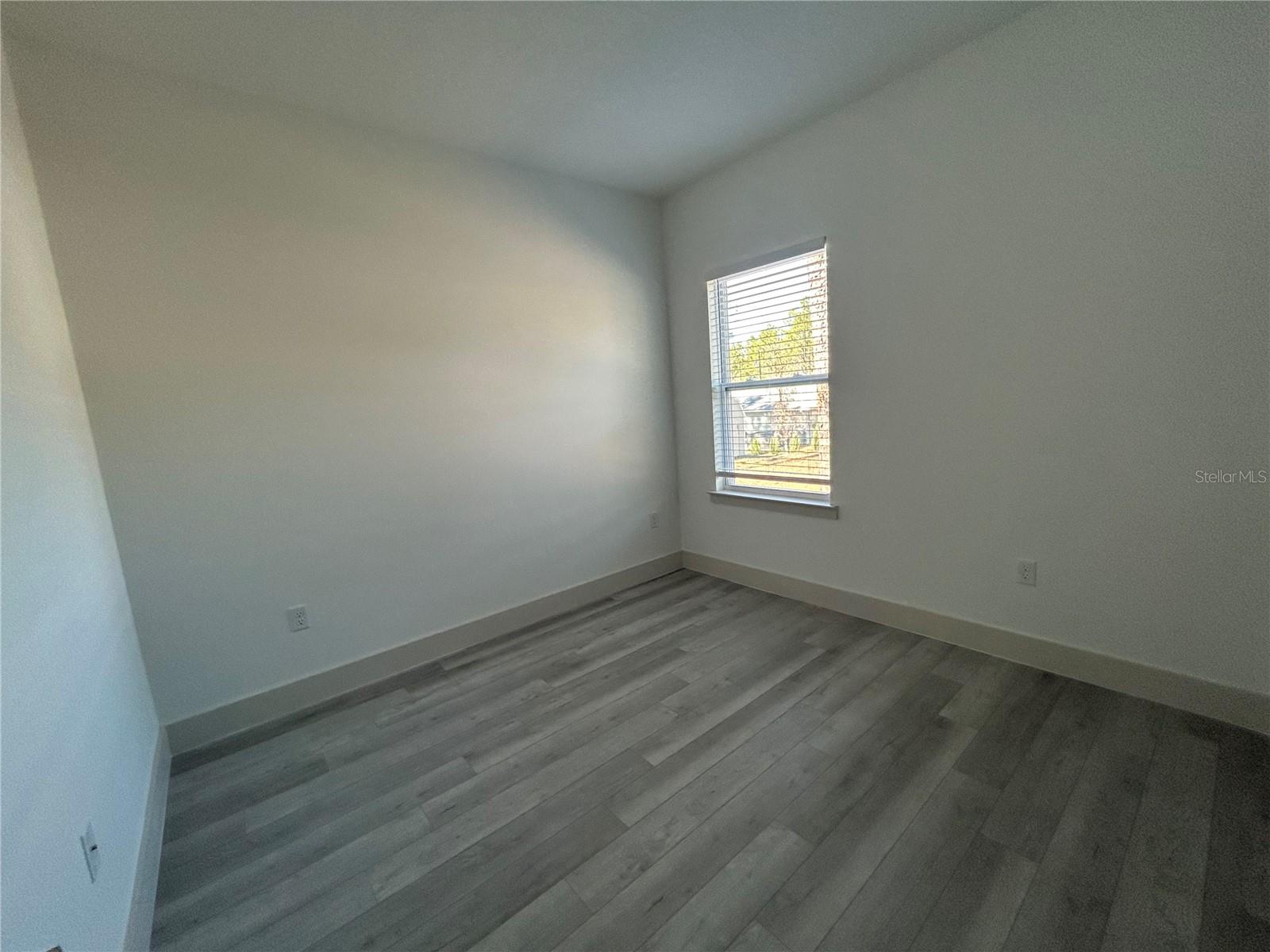 CITRUS SPGS UNIT 08 - Residential Lease