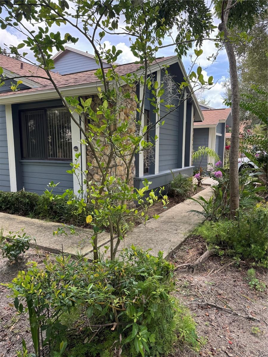 519 STANTON PLACE