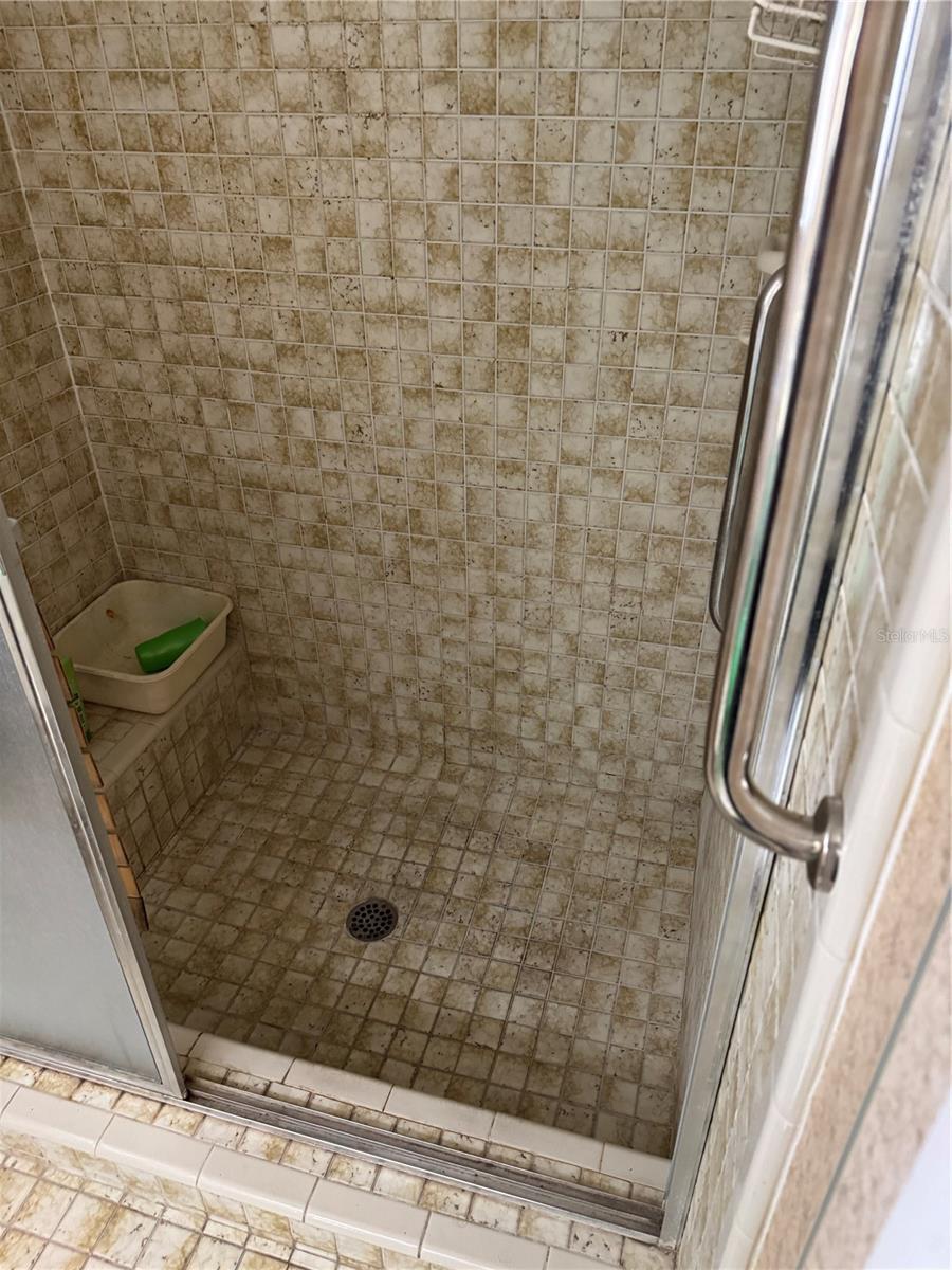 GOVERNORS POINT PH 1 - Residential