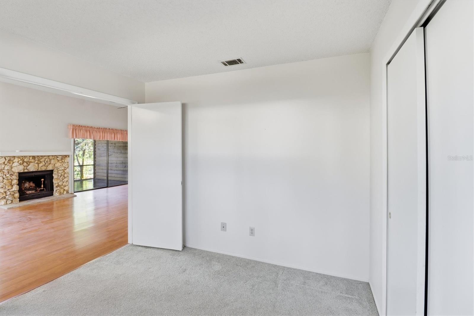 GOVERNORS POINT PH 1 - Residential