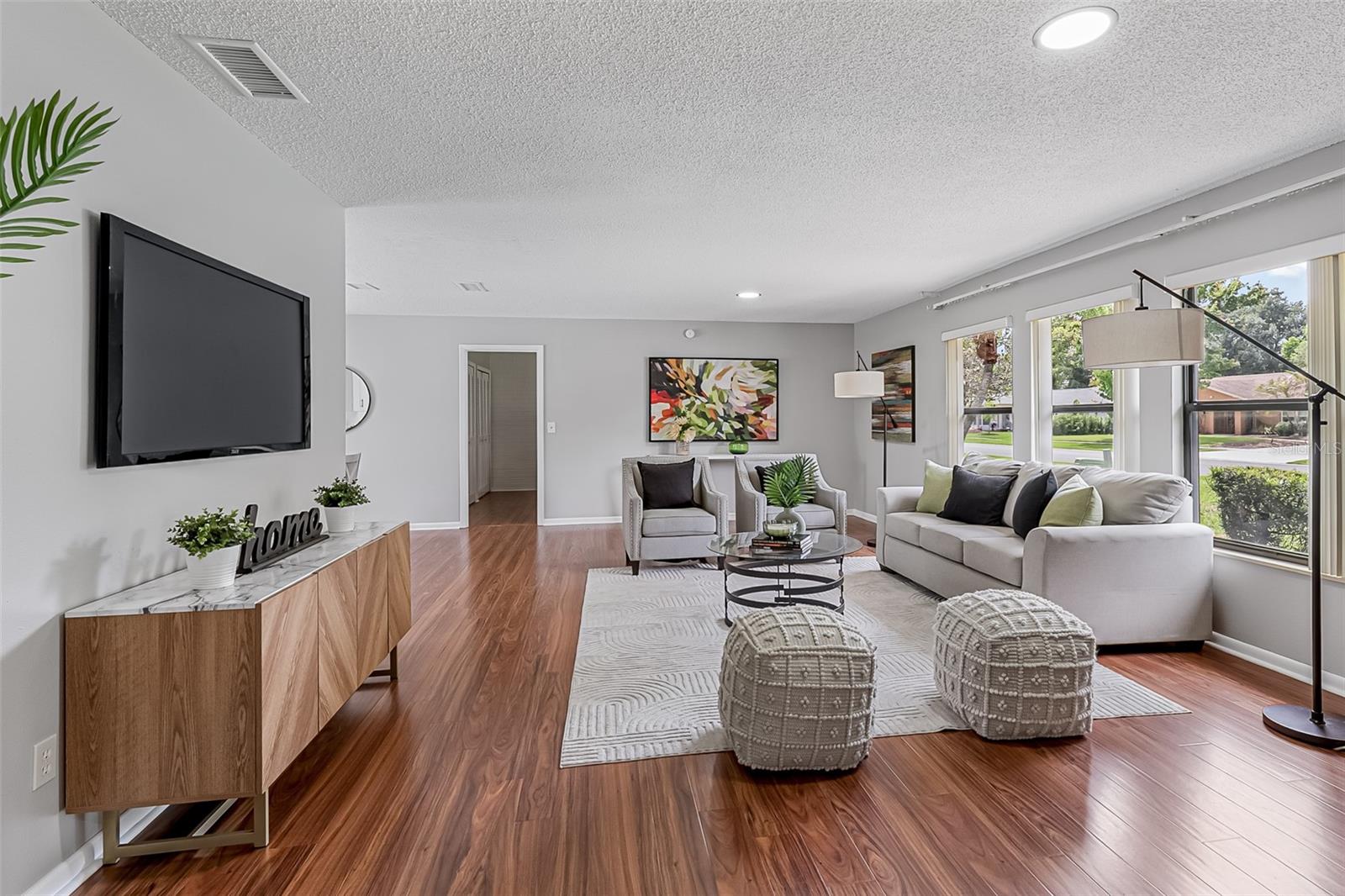 SPRING LAKE HILLS SEC 3 - Residential