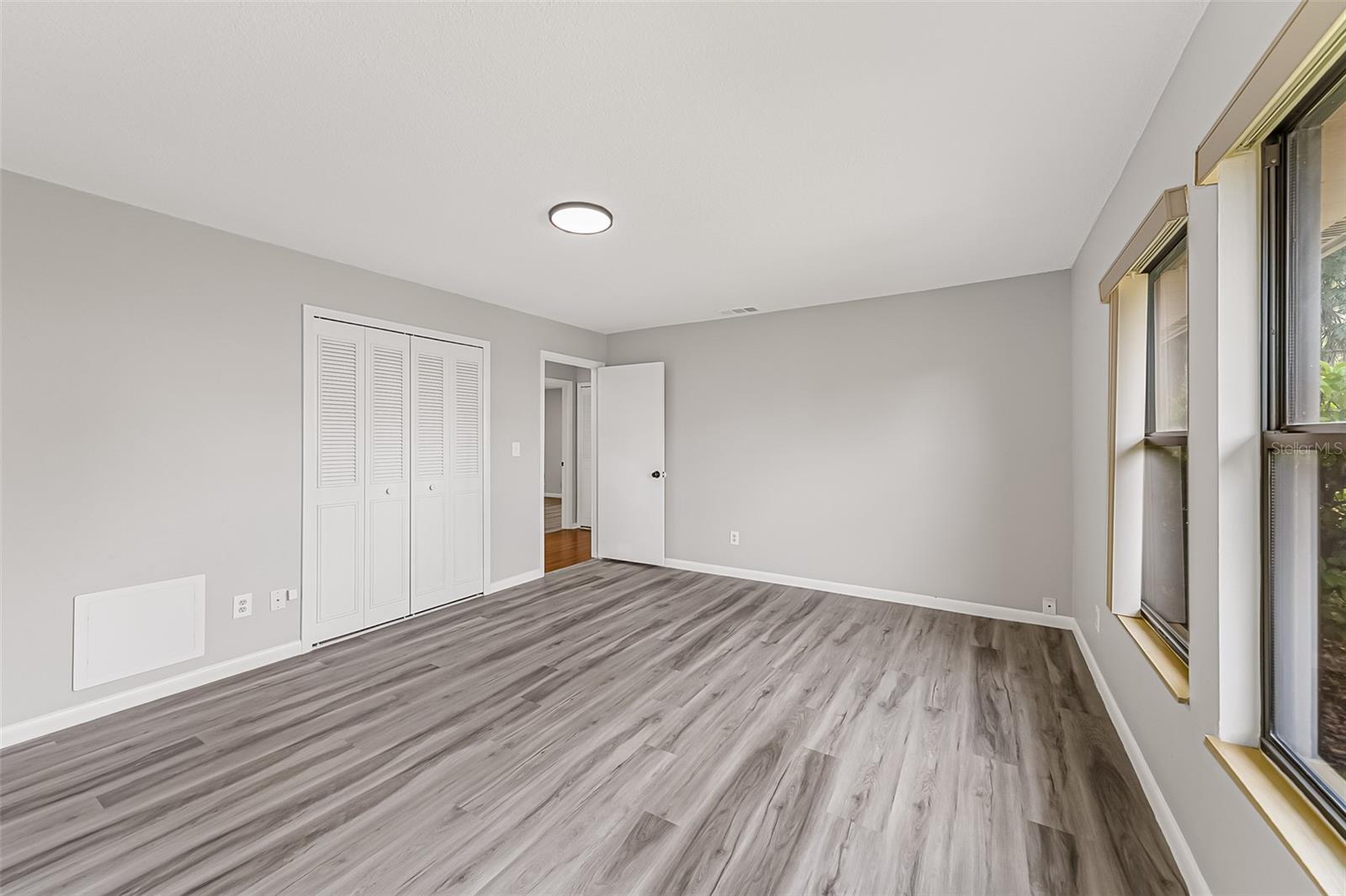 SPRING LAKE HILLS SEC 3 - Residential