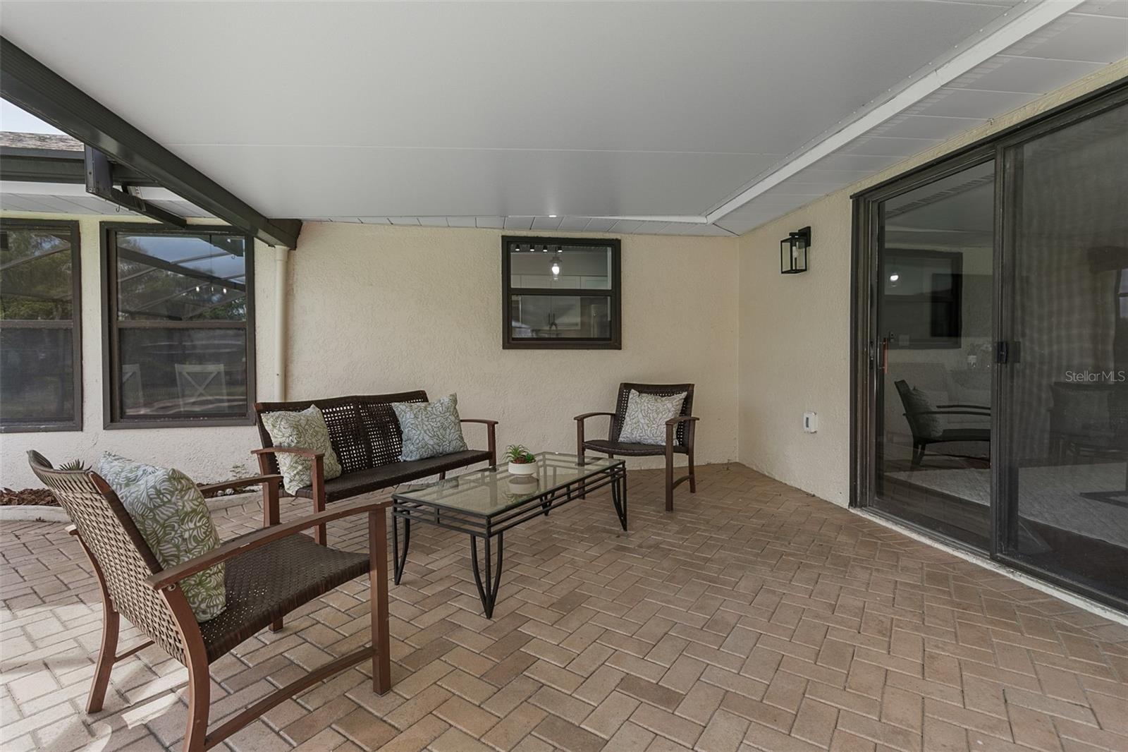 SPRING LAKE HILLS SEC 3 - Residential