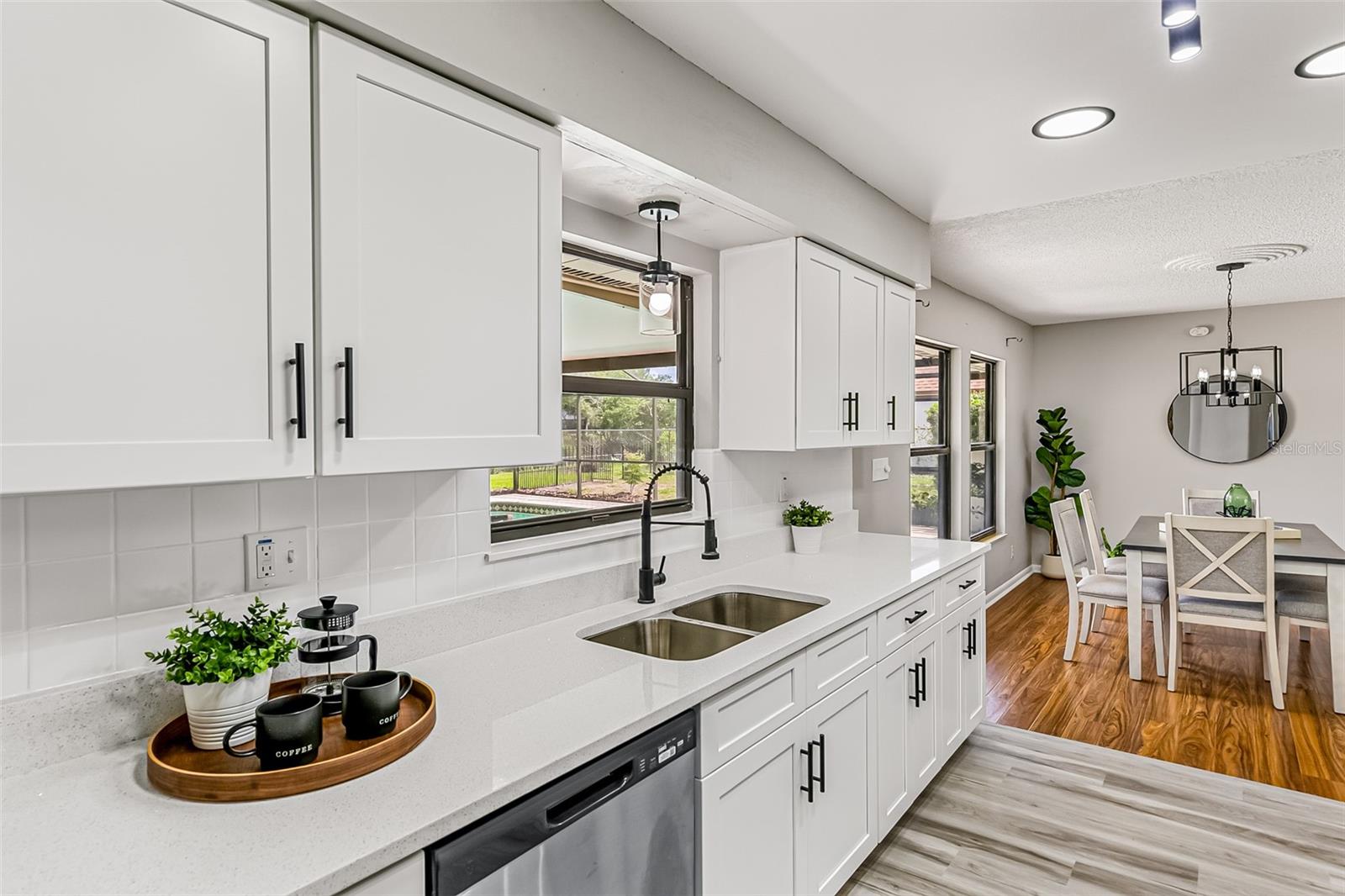 SPRING LAKE HILLS SEC 3 - Residential