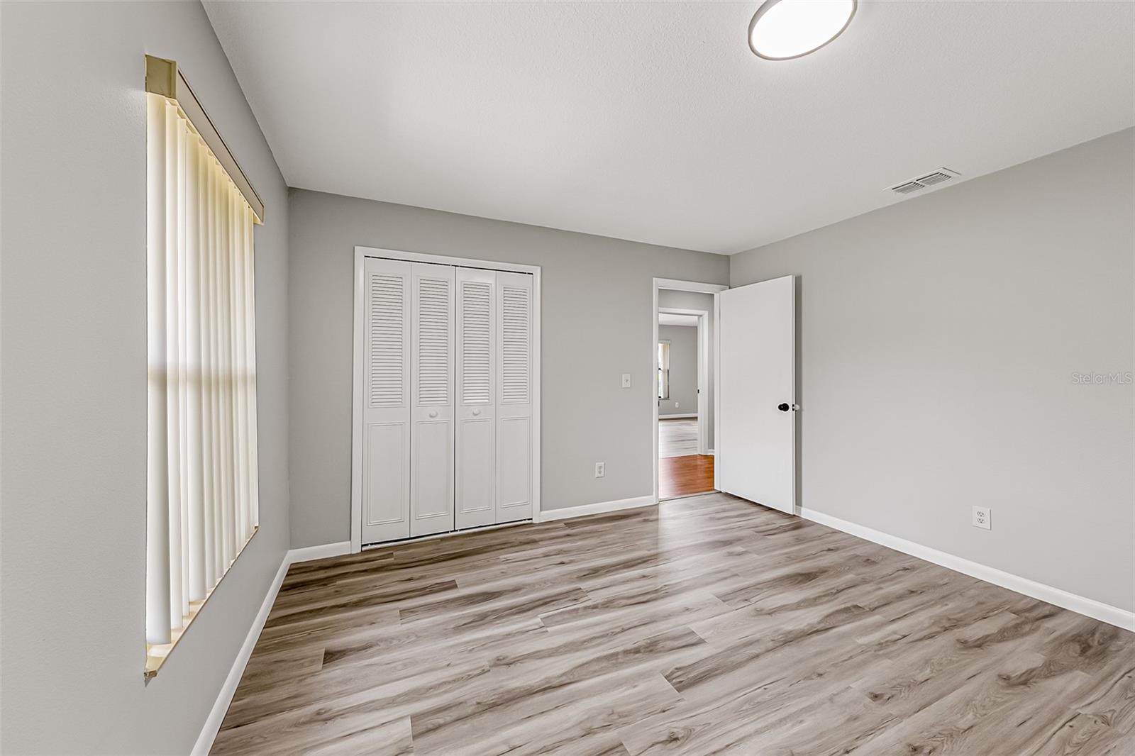 SPRING LAKE HILLS SEC 3 - Residential