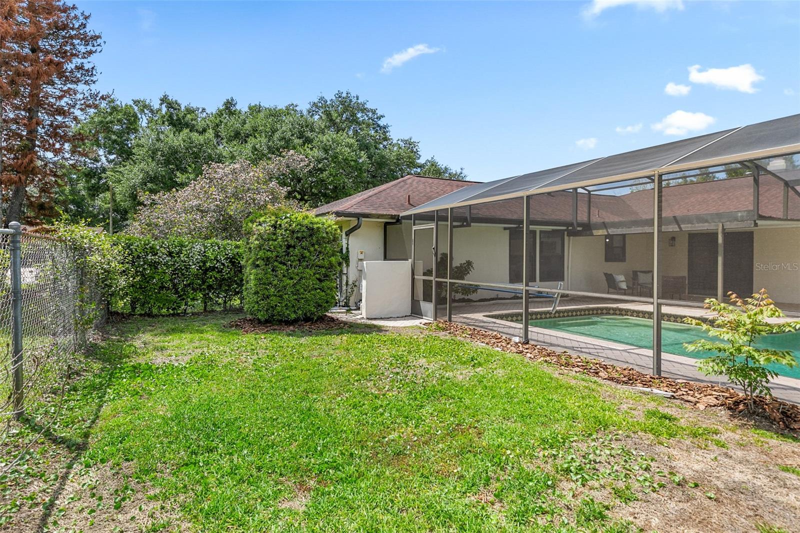 SPRING LAKE HILLS SEC 3 - Residential