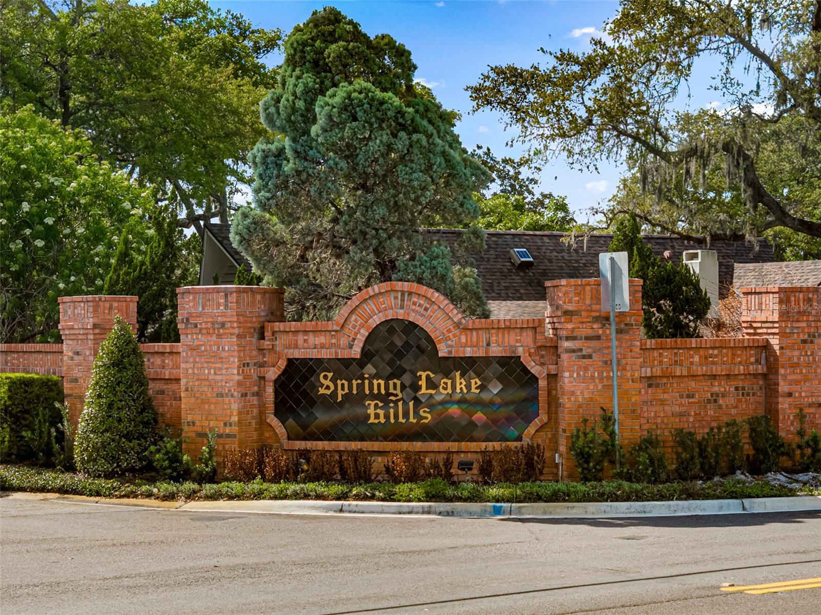 SPRING LAKE HILLS SEC 3 - Residential
