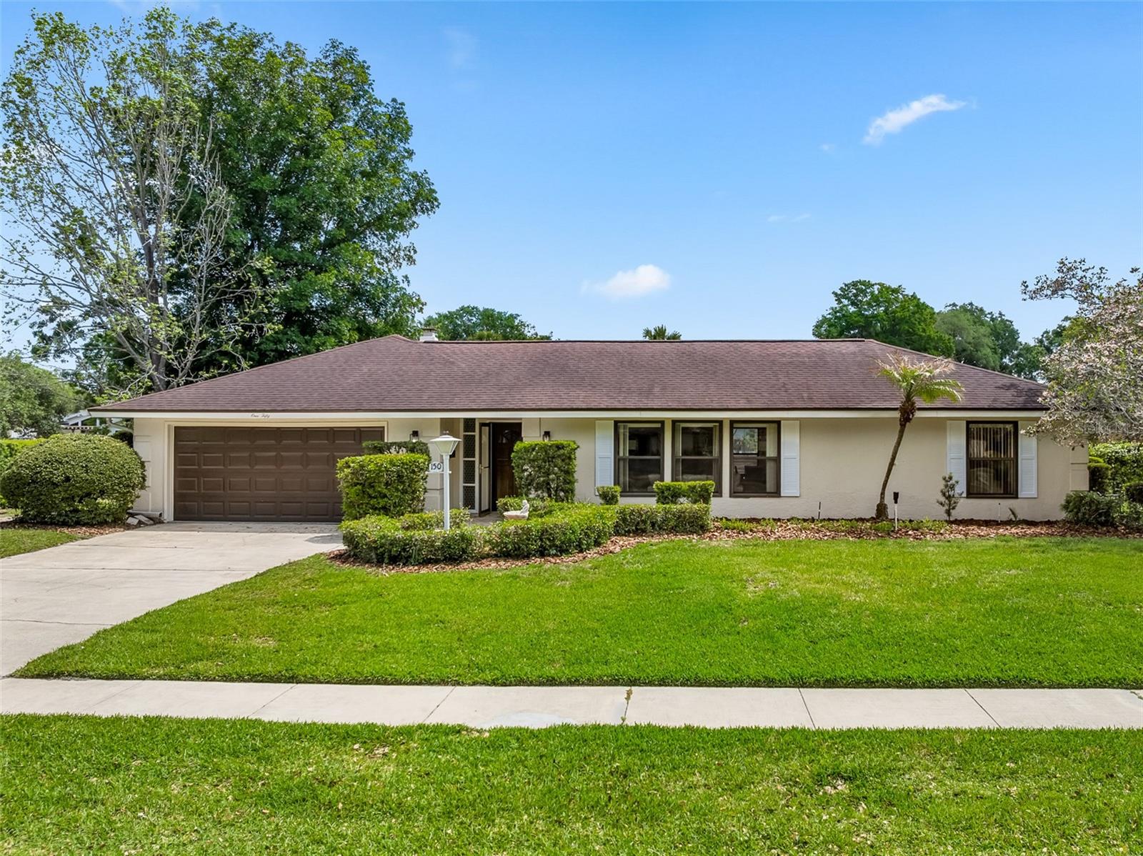 SPRING LAKE HILLS SEC 3 - Residential