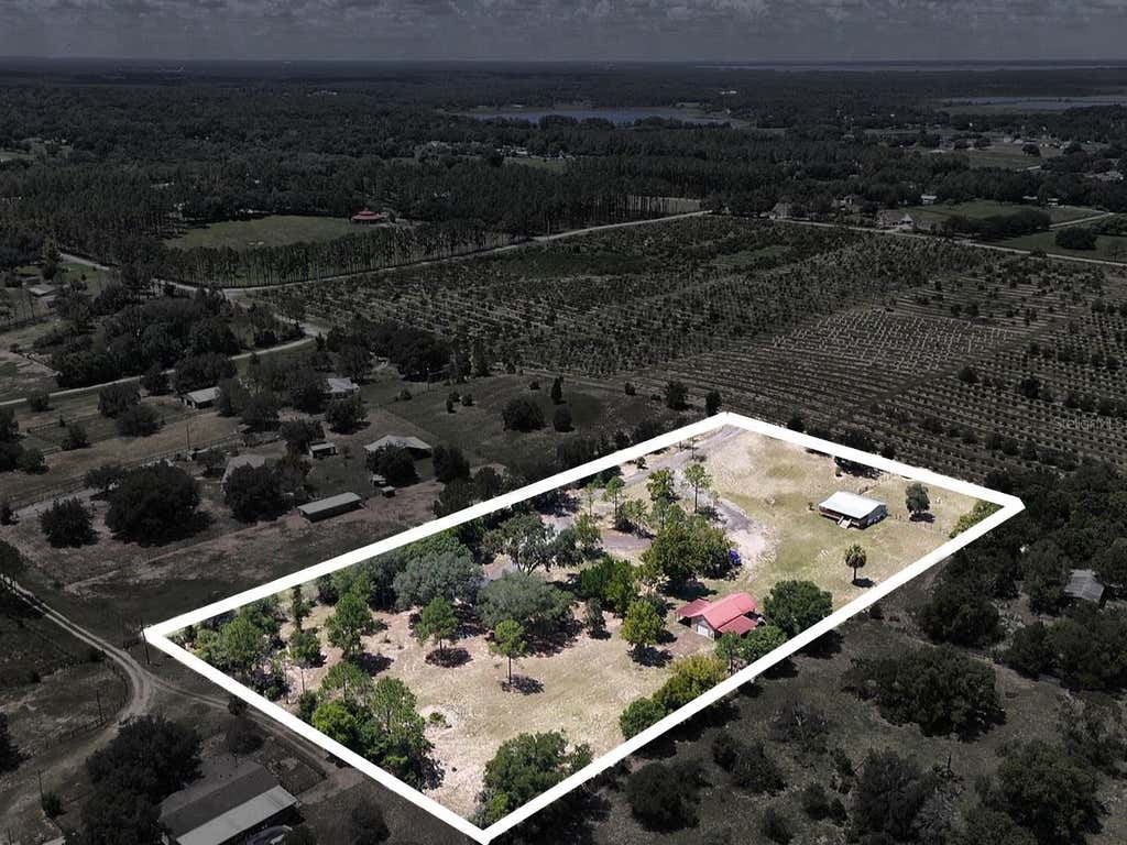 Photo of 37647 Jenny Lane, Eustis, FL 32736 (MLS # G5116804)