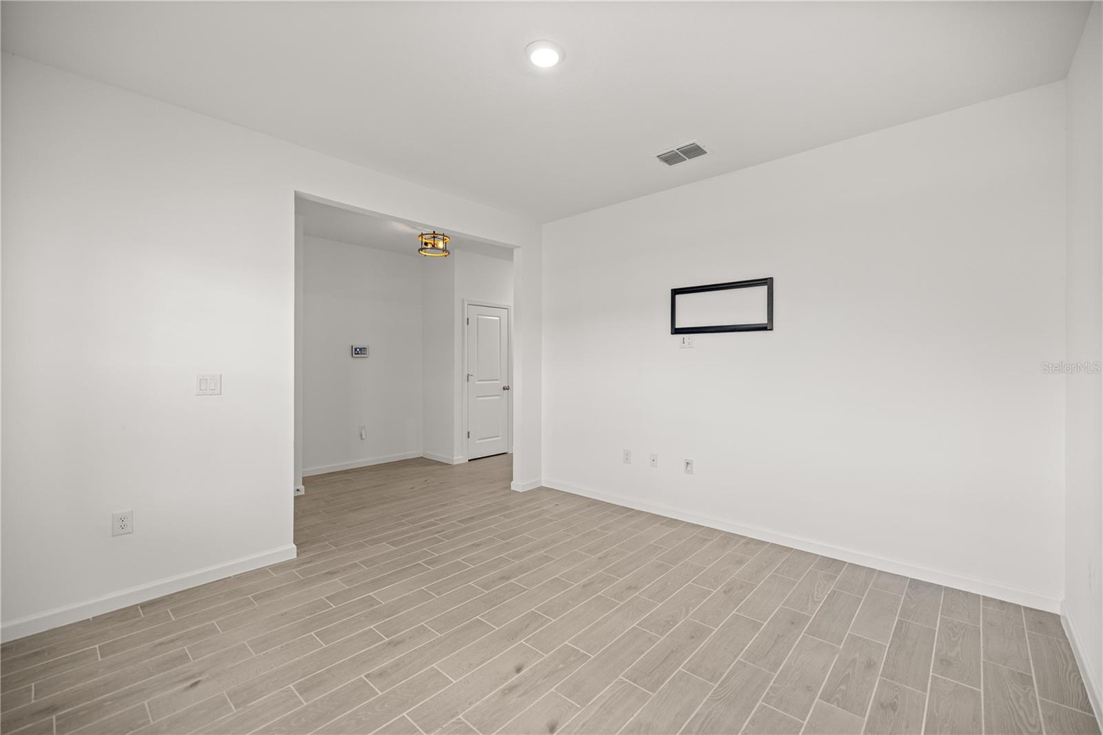 HEATH PRESERVE - Residential Lease