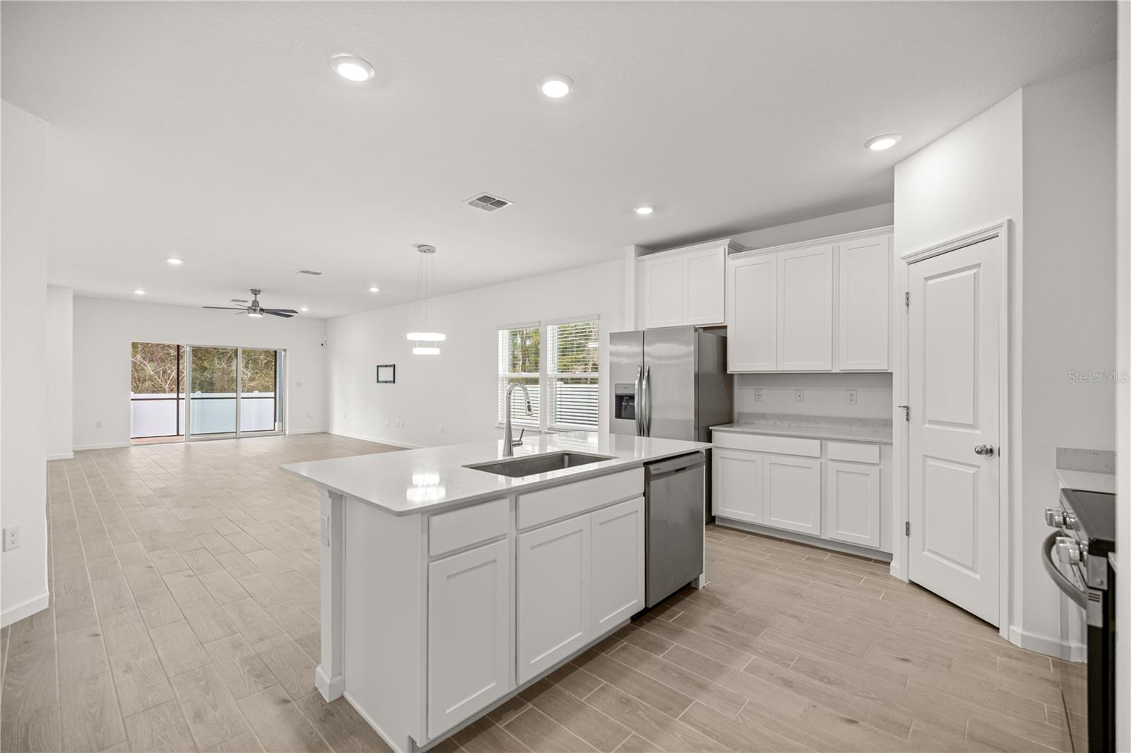 HEATH PRESERVE - Residential Lease