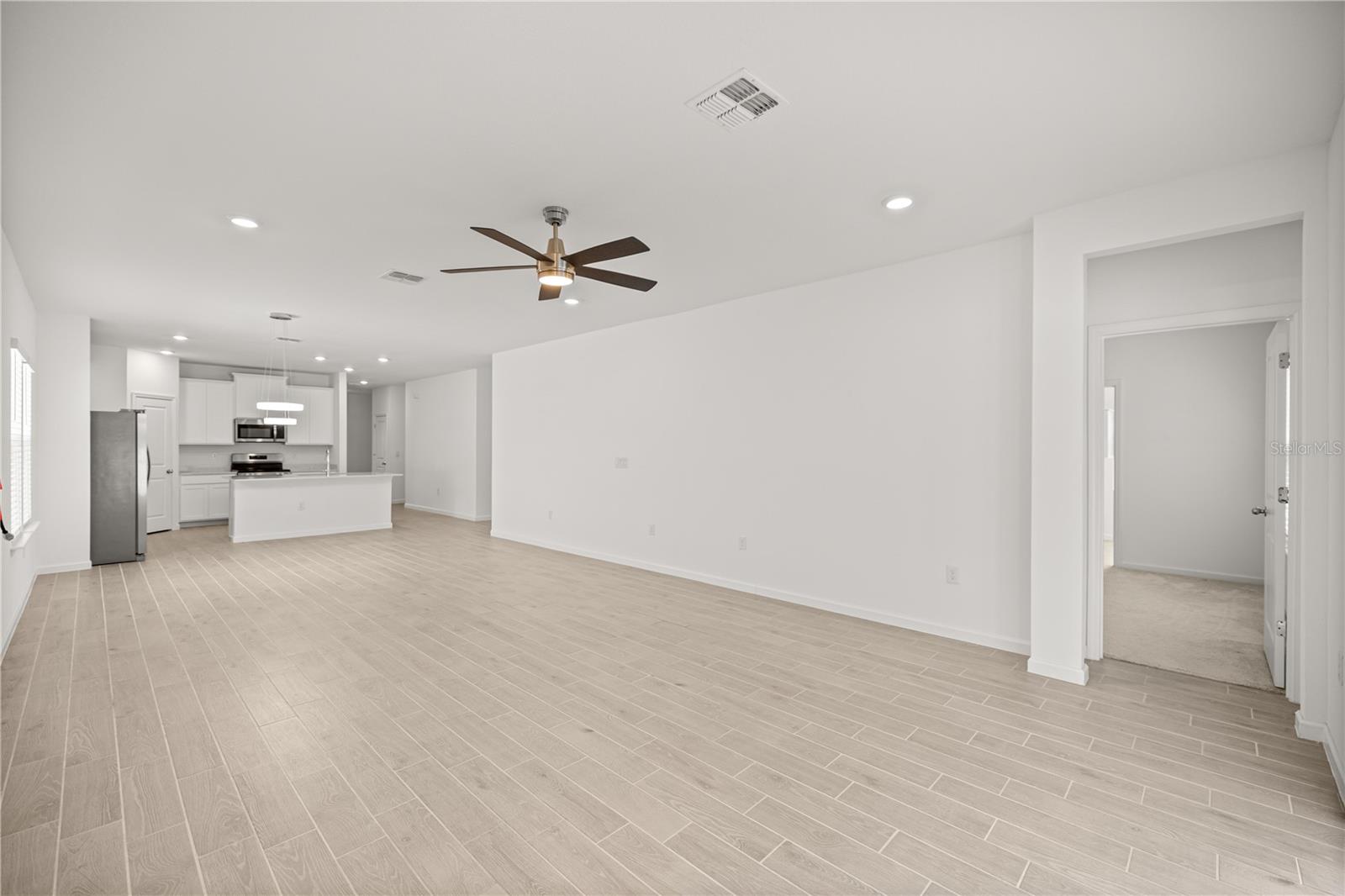 HEATH PRESERVE - Residential Lease