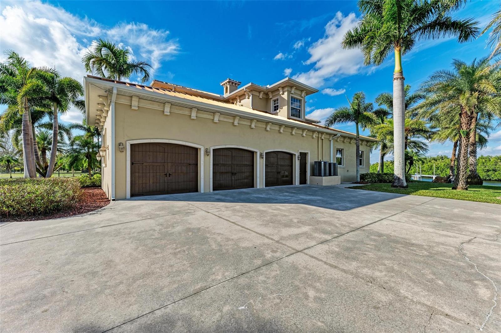 NORTH CLEVELAND - Residential