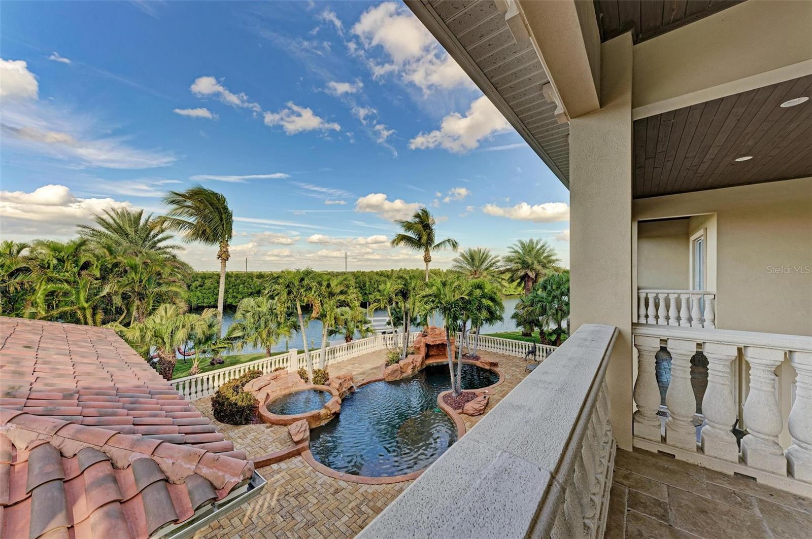 NORTH CLEVELAND - Residential