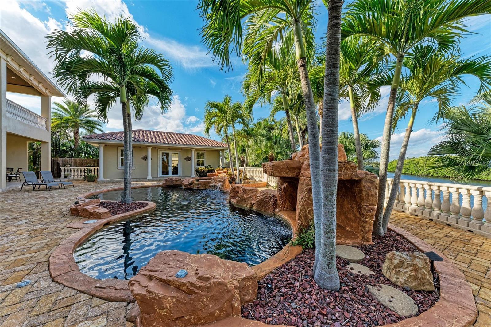 NORTH CLEVELAND - Residential