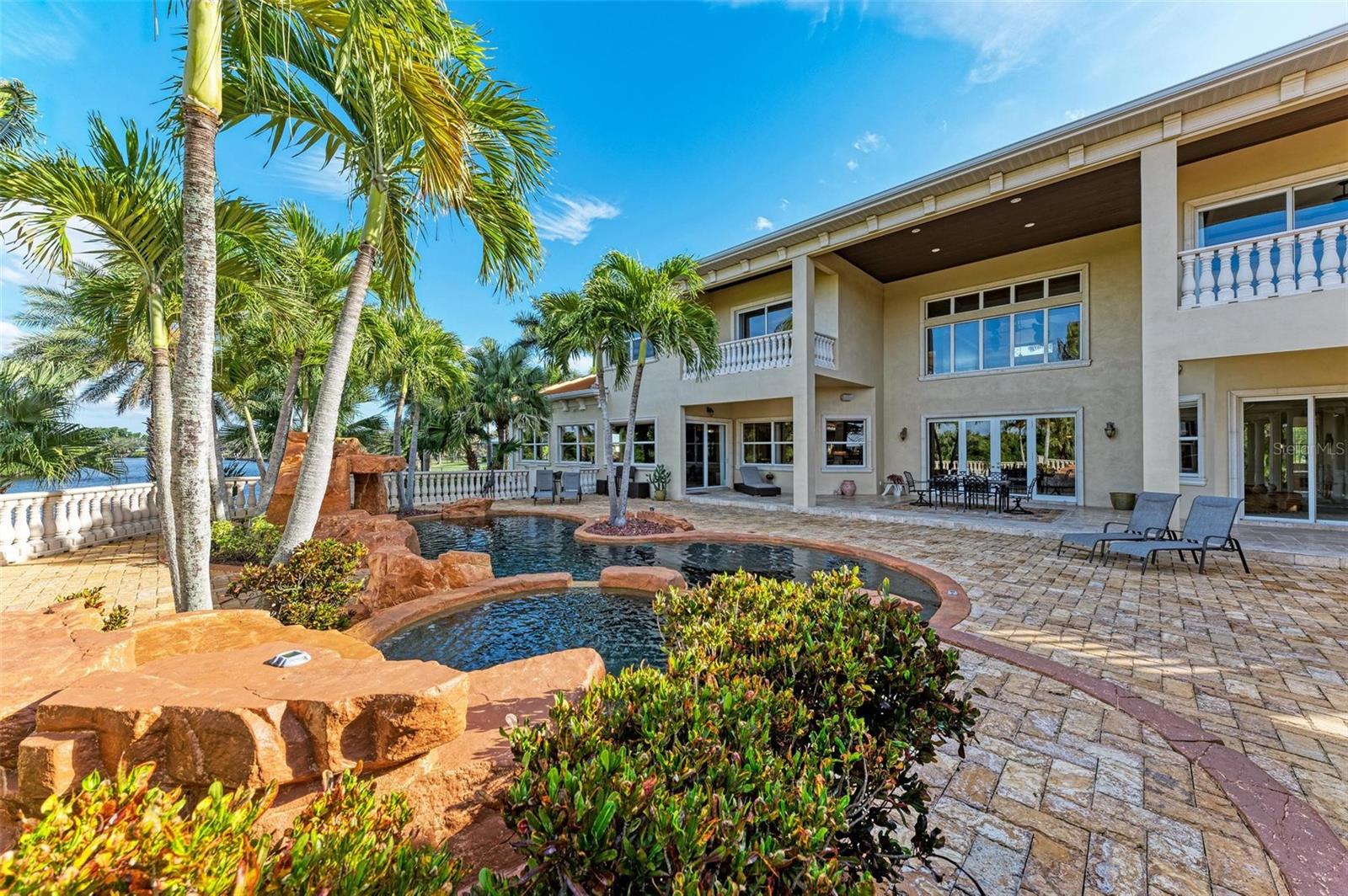 NORTH CLEVELAND - Residential