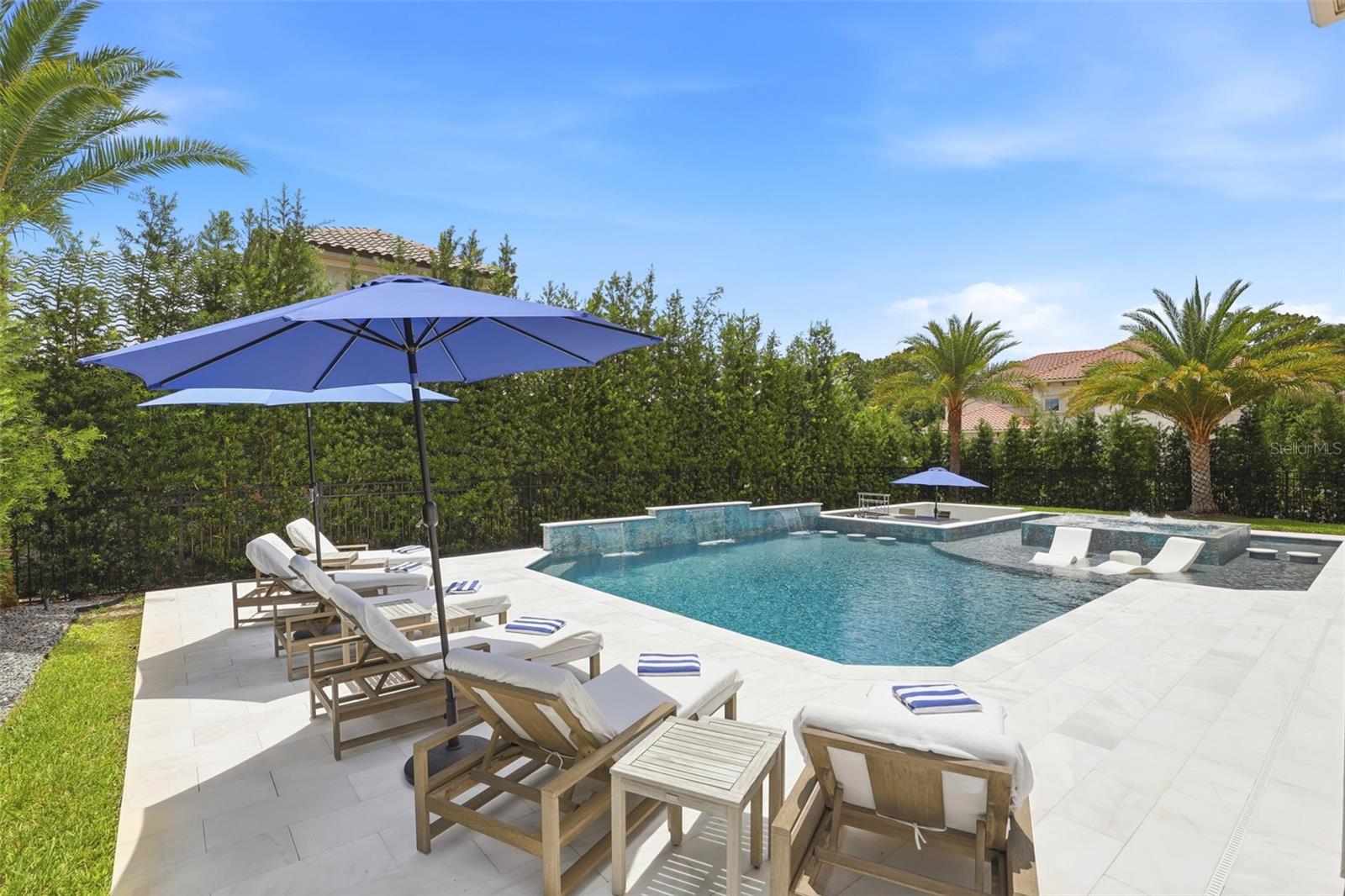 3851 GRASSLAND LOOP
