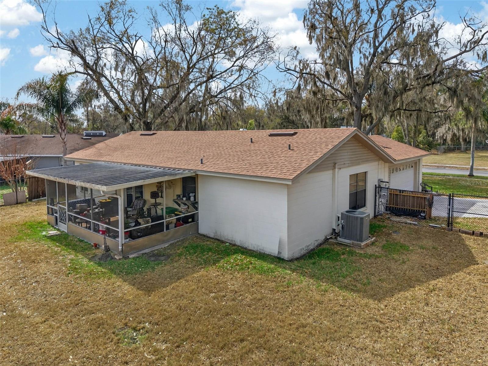 IMPERIALAKES PH 01 - Residential