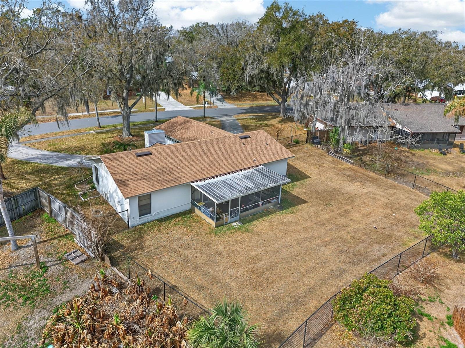 IMPERIALAKES PH 01 - Residential