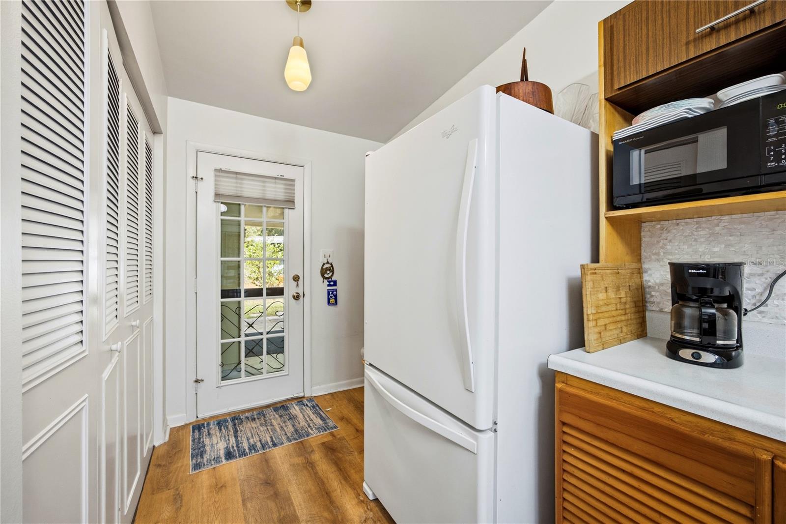 PALM VIEW ESTATES - Residential