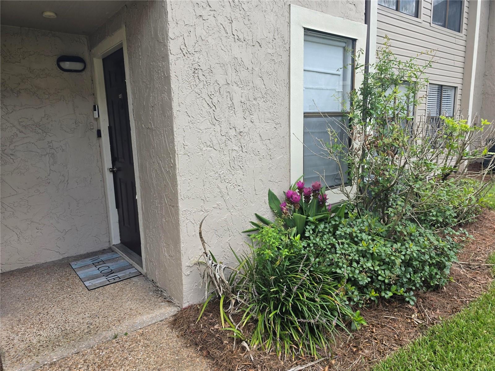 3019 ANTIQUE OAKS CIRCLE 127